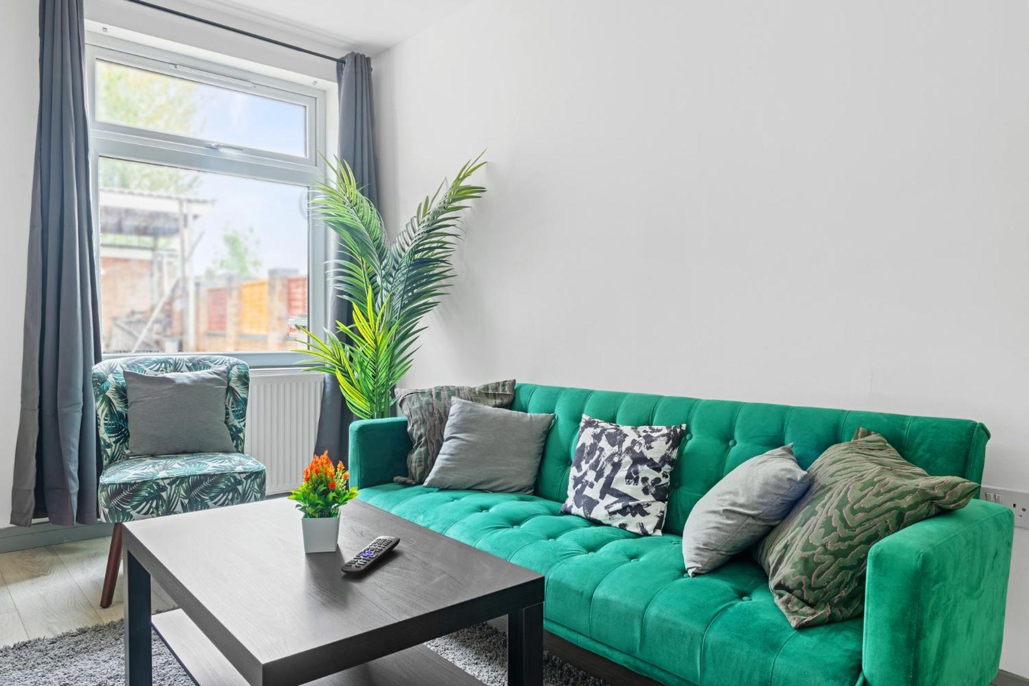 Stanion Luxurious 3 Bedroom Modern House Northamptonshire, Double, Twins, Single, Free Parking, Free Wi-Fi, Pets, Up To 8 Sleeps, 4 Smart Tvs Corby Exteriér fotografie